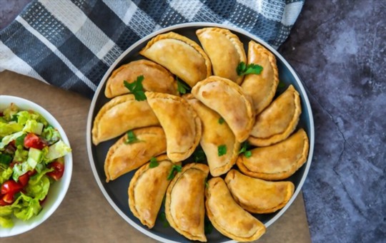 What to Serve with Empanadas? 15 Authentic Mexican Side Dishes