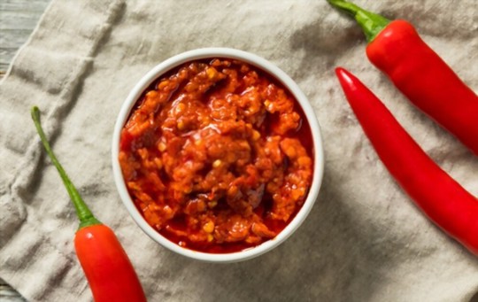 7 Best Calabrian Chili Substitutes