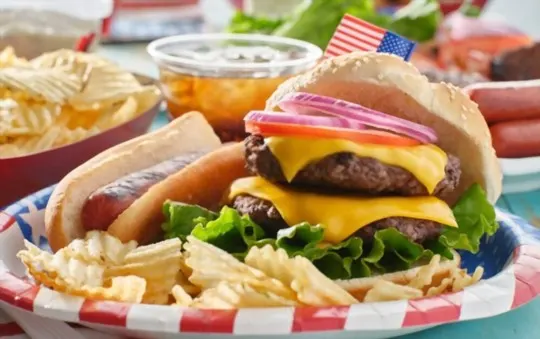 What to Serve with Hamburgers and Hotdogs? 12 Must-try Side Dishes