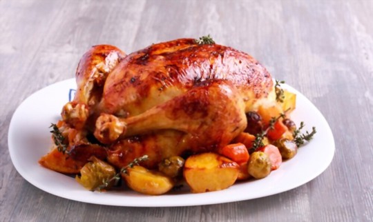 What to Serve with Roasted Chicken? 12 Must-try Side Dishes