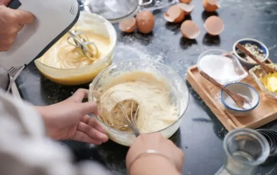 5 Best Egg Substitutes for Cake Mix that Work