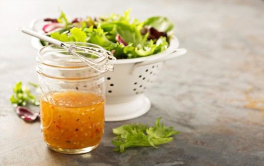 5 Best Italian Dressing Substitutes You Should Try