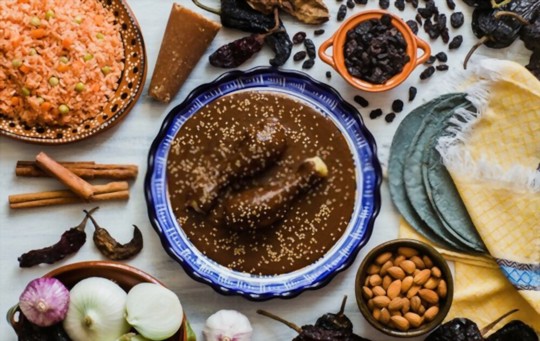 What Does Mole Taste Like? A Comprehensive Guide