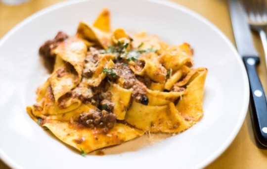 5 Best Pappardelle Noodles Substitutes to Consider