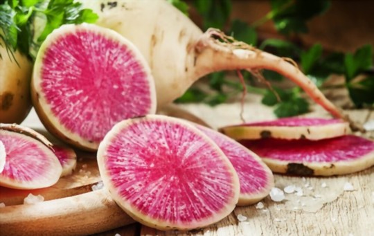 5 BEST Watermelon Radish Substitutes to Consider