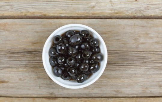 What Do Black Olives Taste Like? A Comprehensive Guide