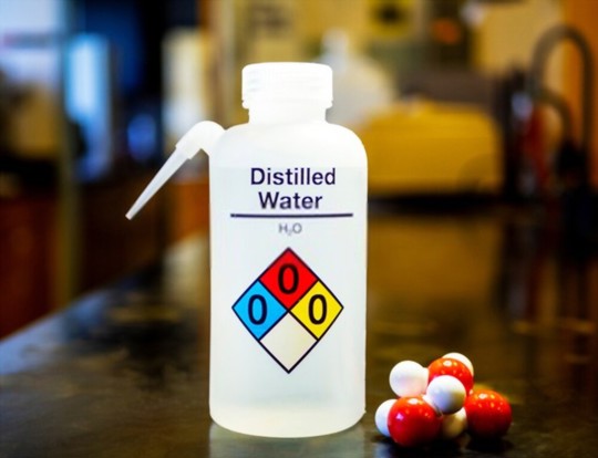 What Does Distilled Water Taste Like? A Comprehensive Guide