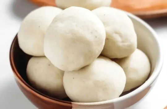 What Does Fufu Taste Like? A Comprehensive Guide