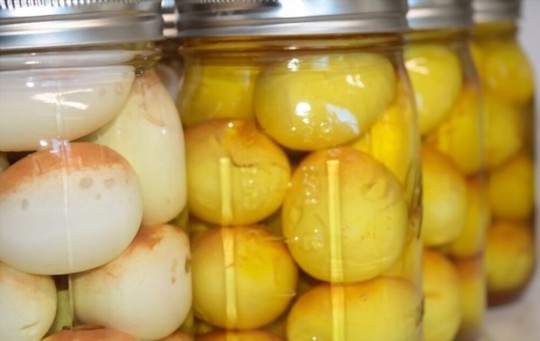 What Do Pickled Eggs Taste Like? A Comprehensive Guide