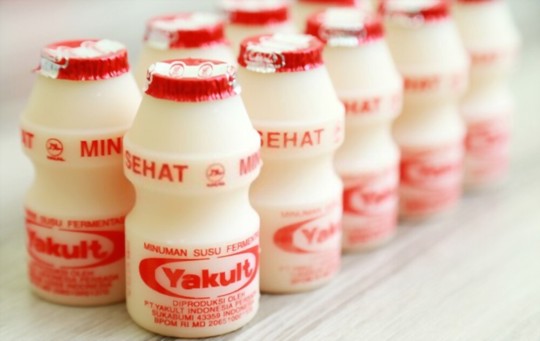 What Does Yakult Taste Like? A Comprehensive Guide